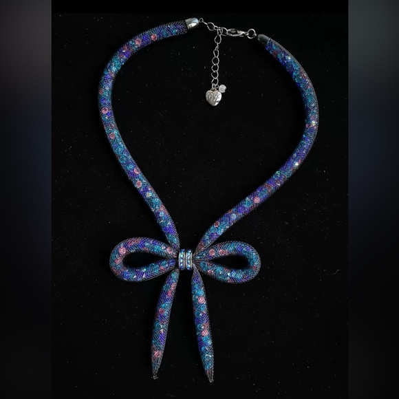 BETSEY JOHNSON Mesh Bow Collar Necklace NWT - Picture 7 of 8